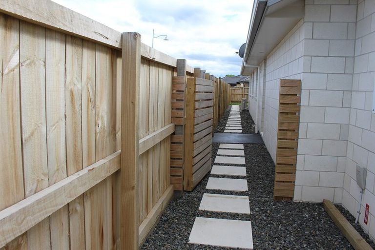 Photo of property in 54 Sirius Crescent, Rototuna North, Hamilton, 3210