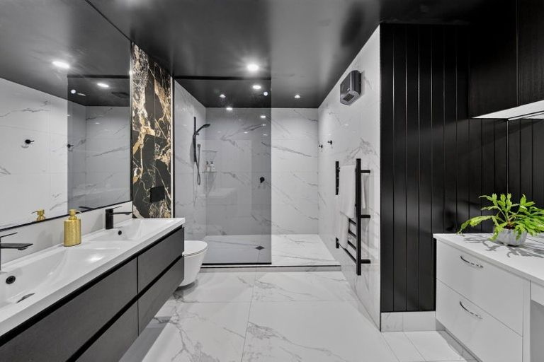 Photo of property in 20 Baltic Place, Northwood, Christchurch, 8051