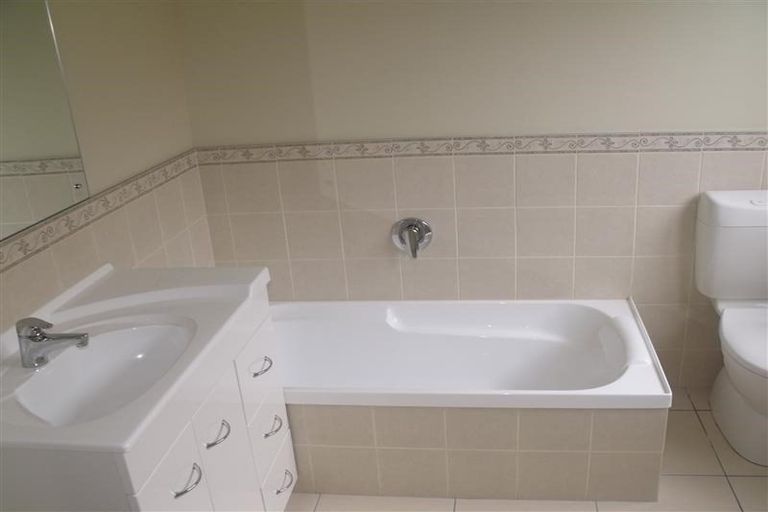 Photo of property in 3 Weatherfield Mews, Taradale, Napier, 4112