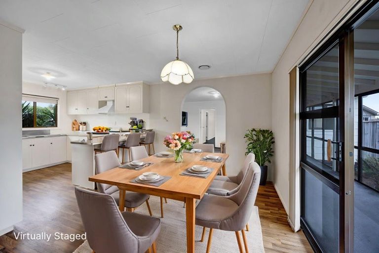 Photo of property in 10 Silvan Place, Bell Block, New Plymouth, 4312