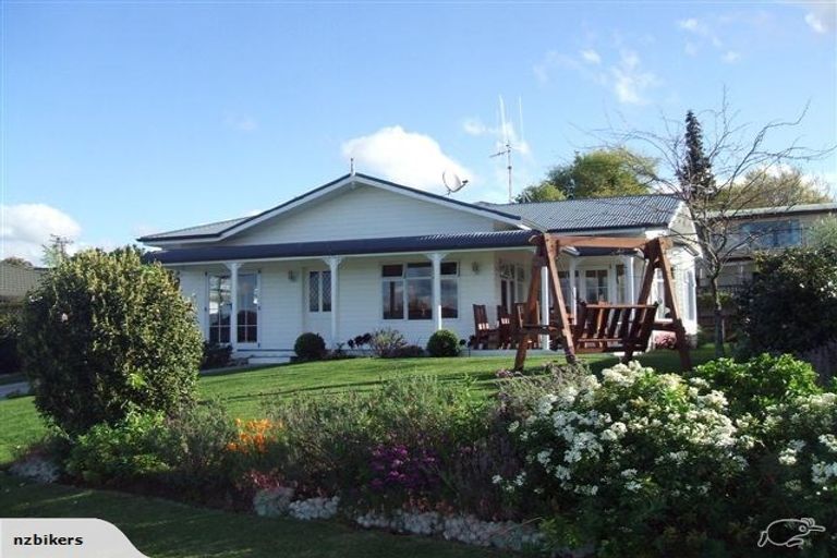 Photo of property in 42 Willow Grove, Morrinsville, 3300