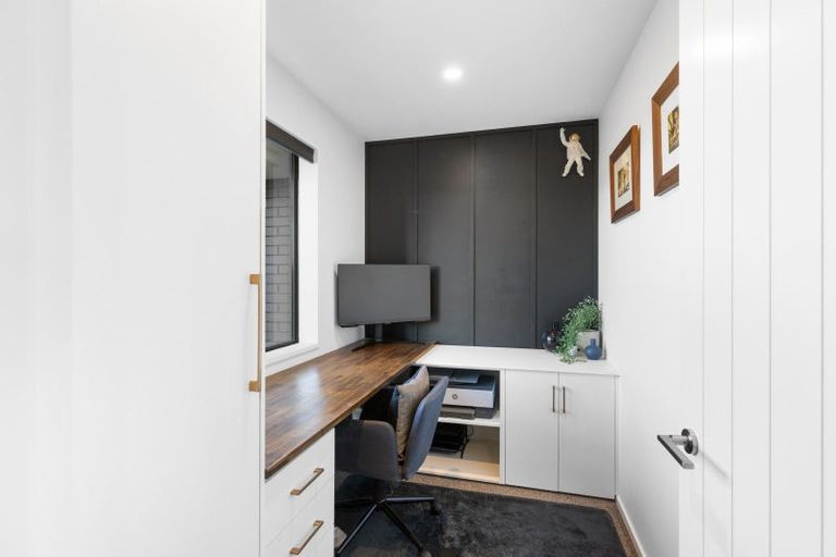 Photo of property in 129 Townsend Road, Rangiora, 7400