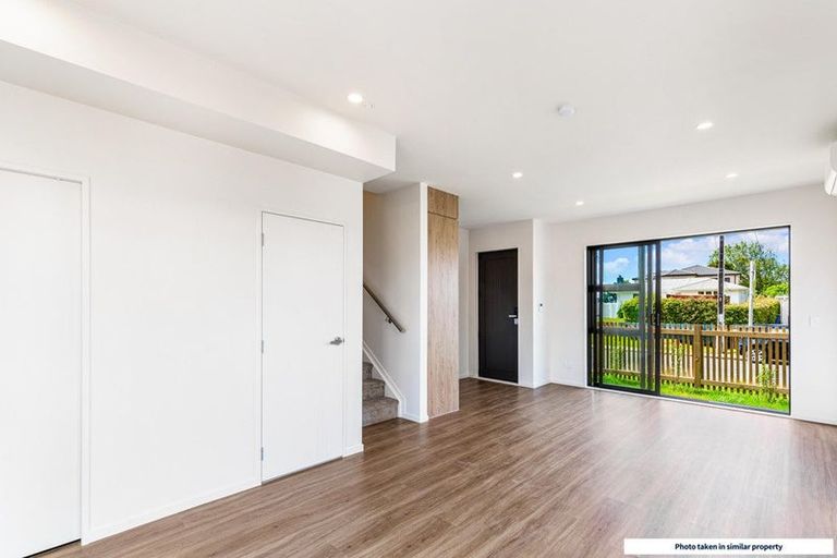 Photo of property in 7/22 Coniston Avenue, Te Atatu South, Auckland, 0610