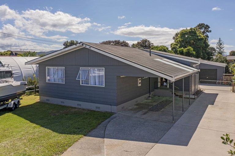 Photo of property in 11 White Street, Whitianga, 3510