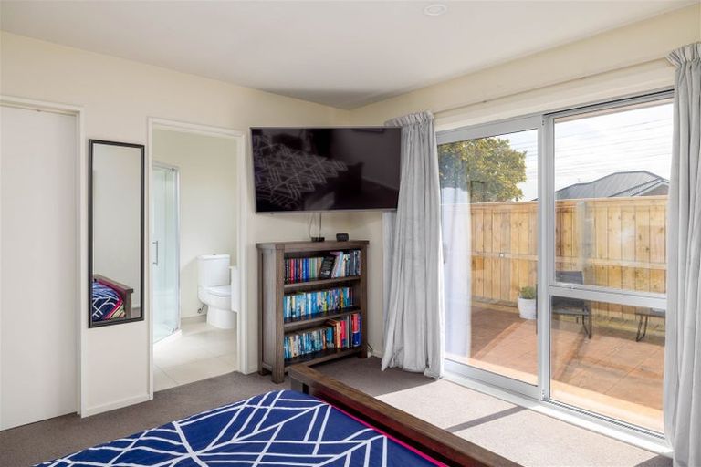 Photo of property in 46 Little Oaks Drive, Yaldhurst, Christchurch, 8042