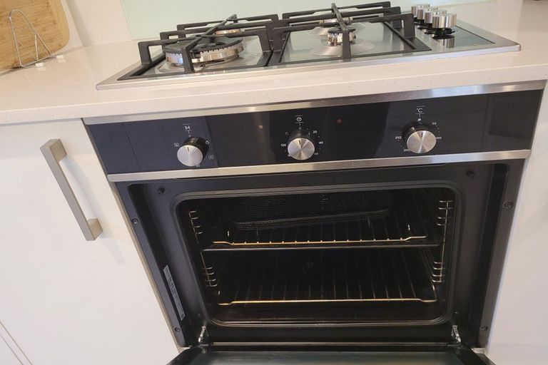 Photo of property in 16 Kutukutu Street, Takanini, 2112