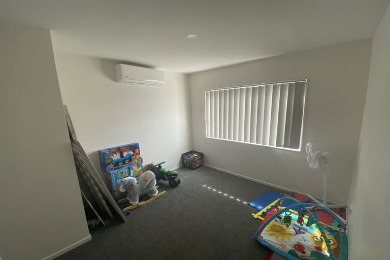 Photo of property in 50 Black Beech Street, Birchville, Upper Hutt, 5018