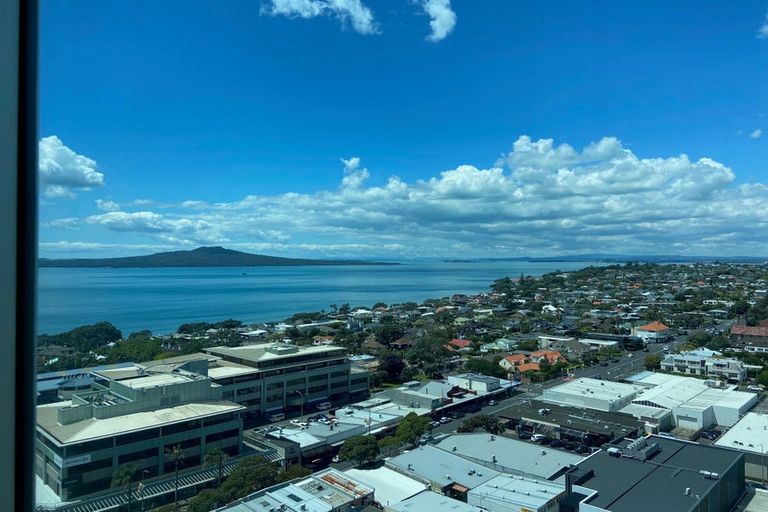 Photo of property in Sentinel Apartments, 1603/3 Northcroft Street, Takapuna, Auckland, 0622