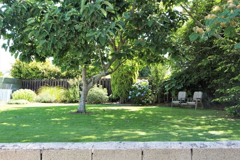 Photo of property in 6 Waimea Place, Tokoroa, 3420