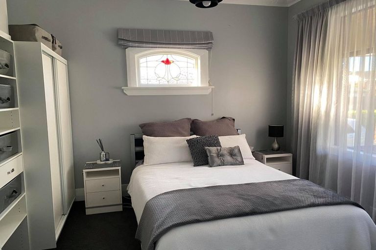 Photo of property in 90 Tomahawk Road, Andersons Bay, Dunedin, 9013