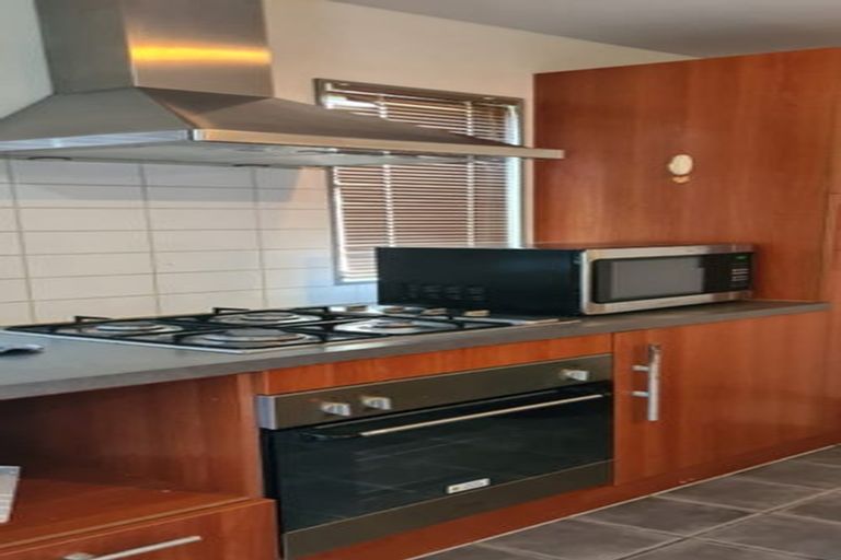Photo of property in 40/42 Holly Street, Avondale, Auckland, 1026