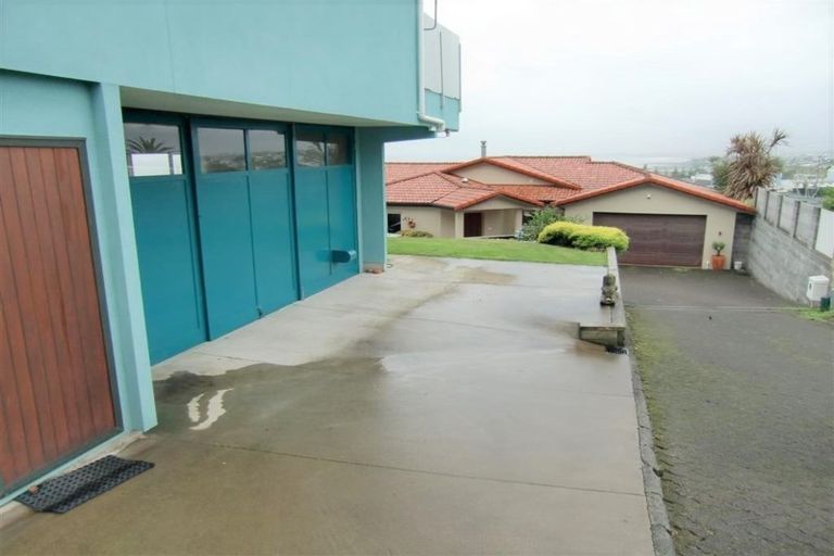 Photo of property in 22a Findlay Street, Moturoa, New Plymouth, 4310