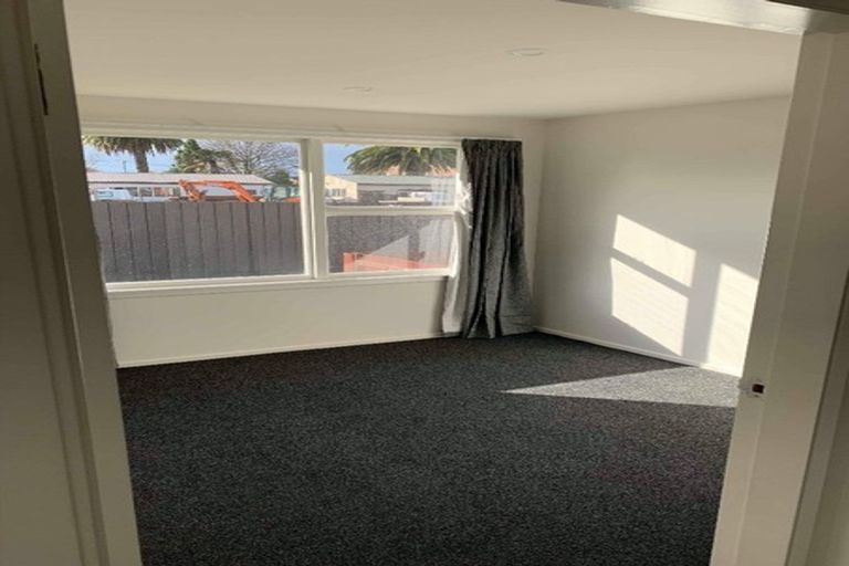Photo of property in 1/98 Mathesons Road, Phillipstown, Christchurch, 8011