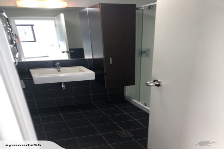 Photo of property in 96 Symonds Street, Royal Oak, Auckland, 1061