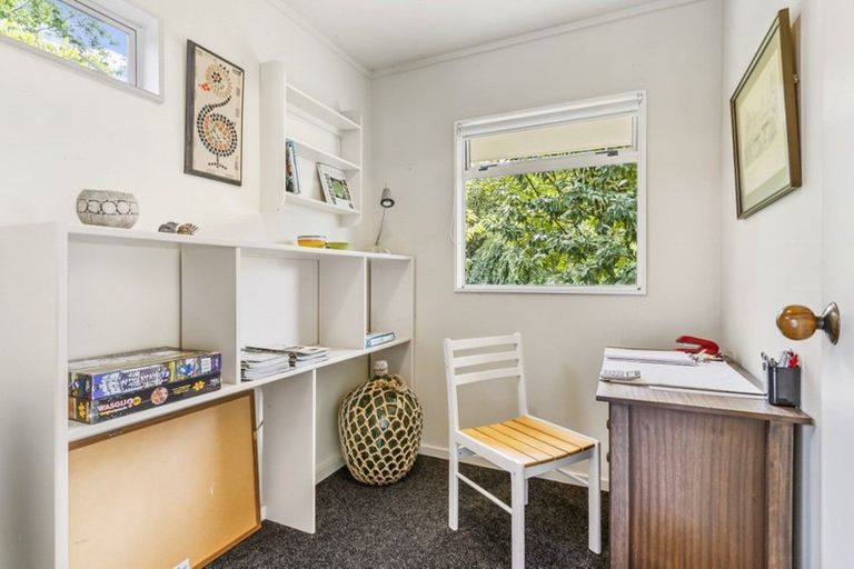 Photo of property in 11 Herbert Drive, Whangamata, 3620