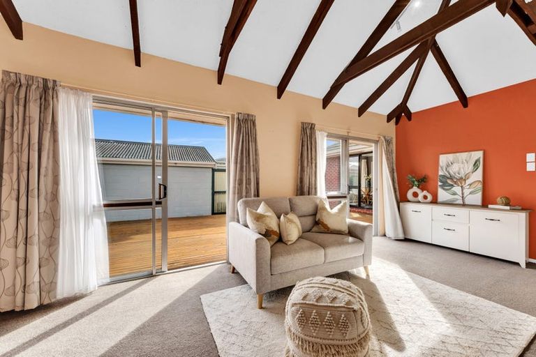 Photo of property in 7 Palmside Street, Somerfield, Christchurch, 8024