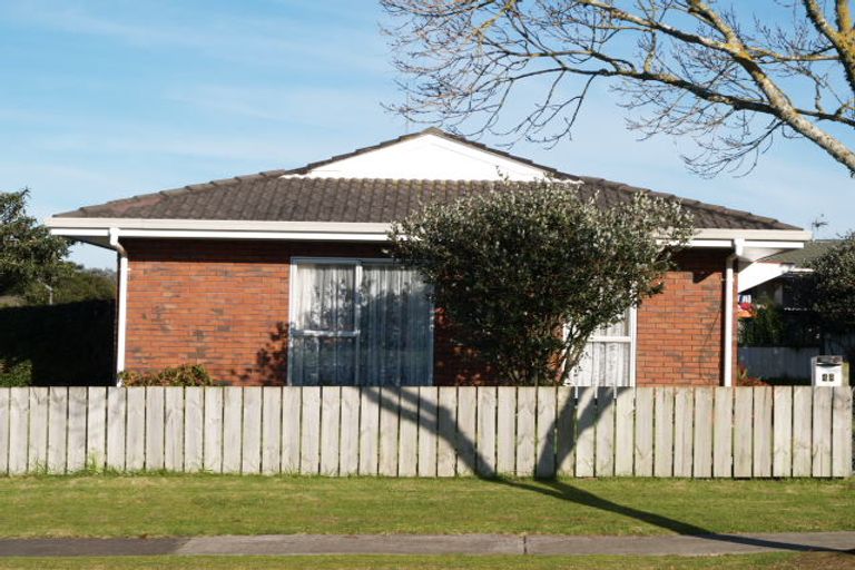 Photo of property in 48 Garus Avenue, Mangere East, Auckland, 2024