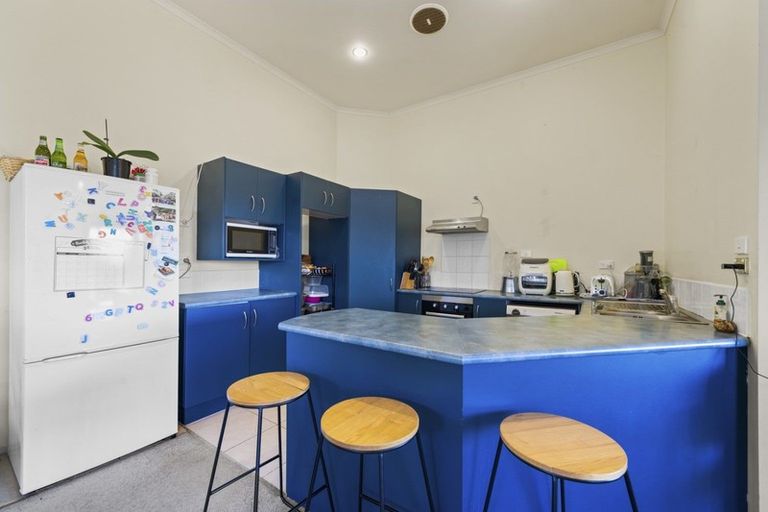 Photo of property in 5 Brunswick Rise, Mangere, Auckland, 2022