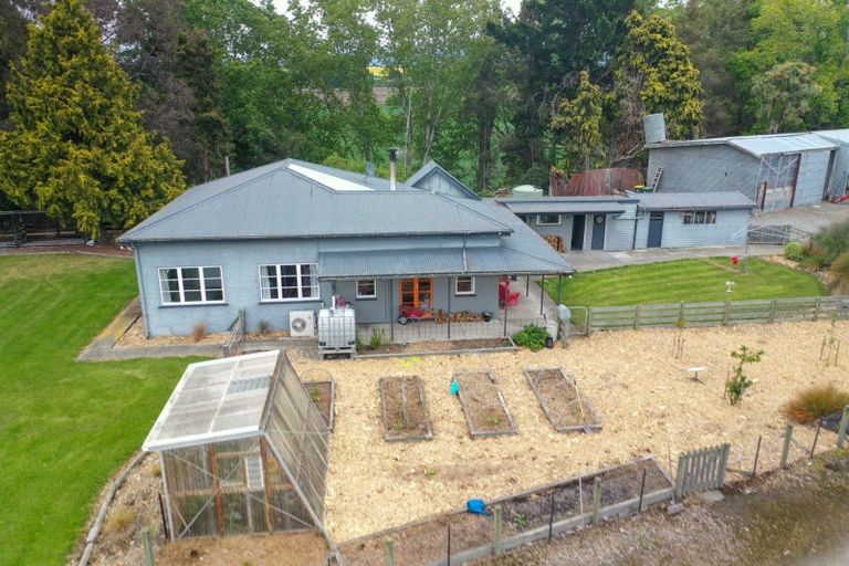 Photo of property in 594 Blue Cliffs Road, Saint Andrews, 7988