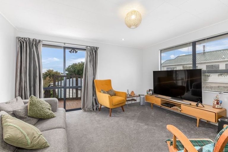 Photo of property in 29 Doncaster Terrace, Ascot Park, Porirua, 5024