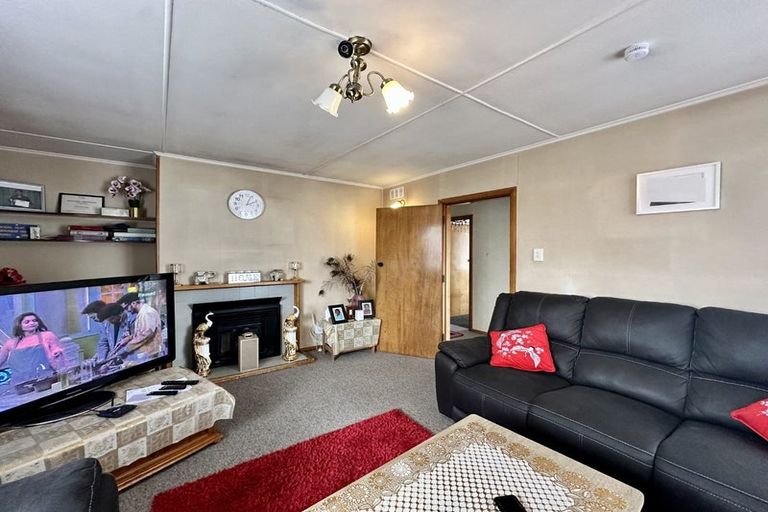 Photo of property in 1 Kitchener Street, Netherby, Ashburton, 7700