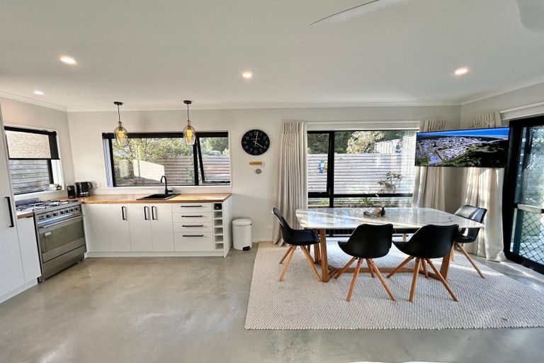 Photo of property in 2 Sandown Avenue, Himatangi Beach, Foxton, 4891