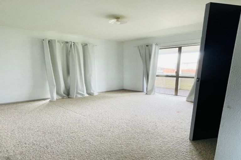 Photo of property in 13 Duckworth Road, Papakura, 2110