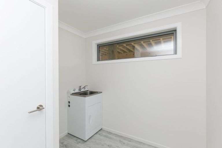 Photo of property in 1 Rarangi Way, Owhiro Bay, Wellington, 6023