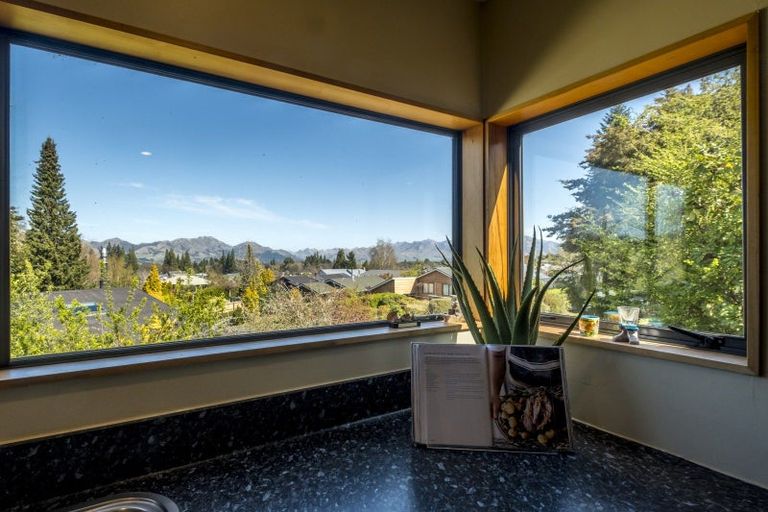 Photo of property in 5 Alpine Avenue, Hanmer Springs, 7334