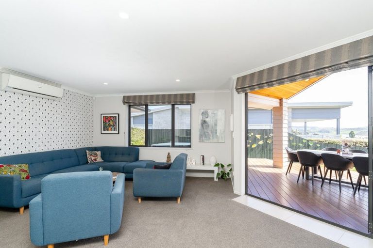 Photo of property in 10 Mahana Place, Raglan, 3225