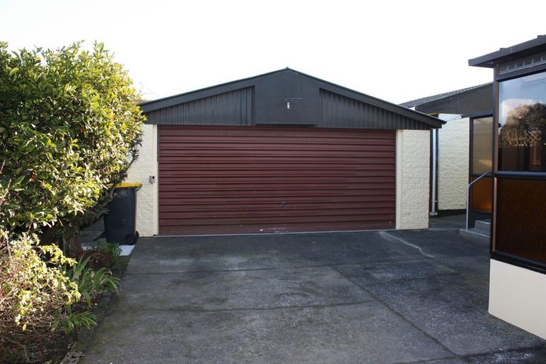 Photo of property in 19 Ontario Place, Wainoni, Christchurch, 8061