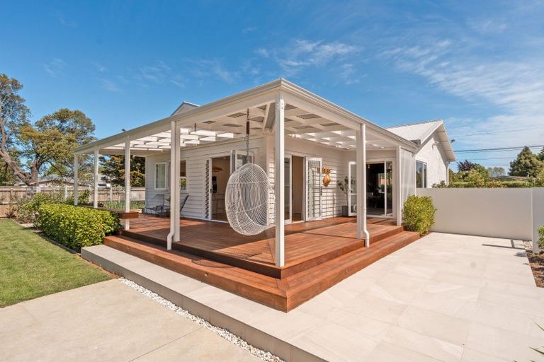 Photo of property in 23 Jellicoe Street, Greytown, 5712