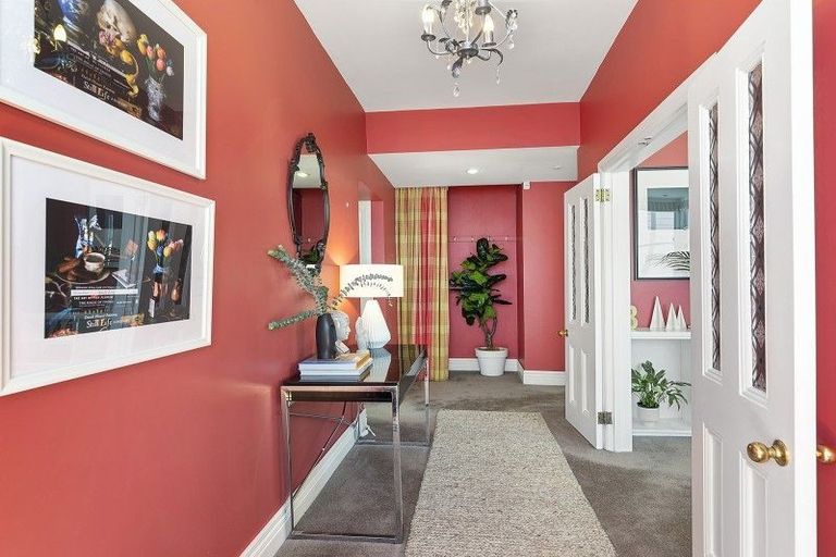 Photo of property in 48 Ellice Street, Mount Victoria, Wellington, 6011