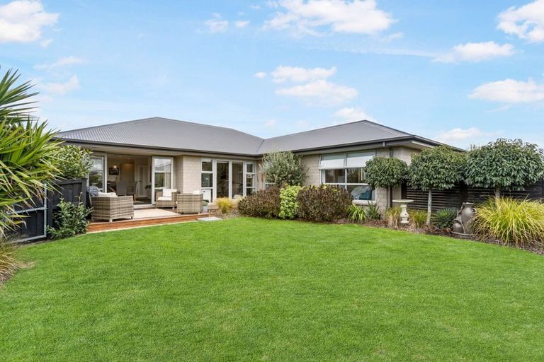 Photo of property in 7 Seaward Street, Pegasus, 7612