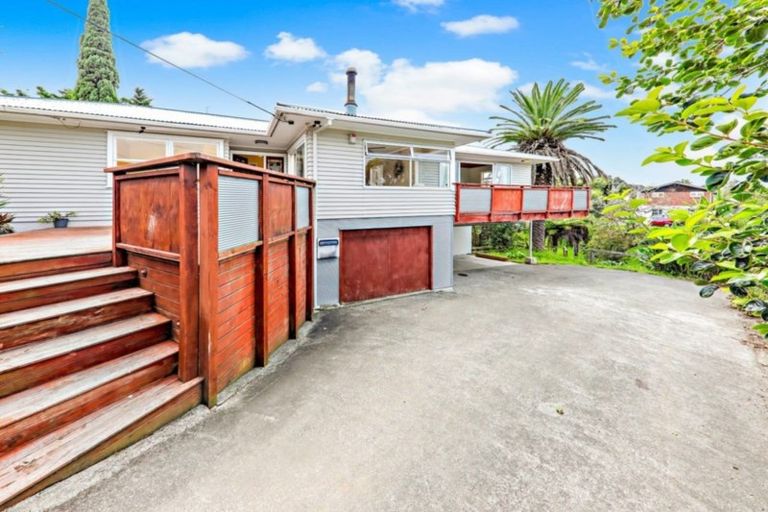 Photo of property in 42 Gordon Avenue, Milford, Auckland, 0620