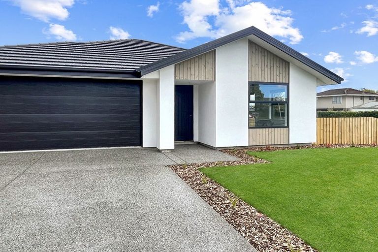 Photo of property in 90 Kennedys Bush Road, Halswell, Christchurch, 8025