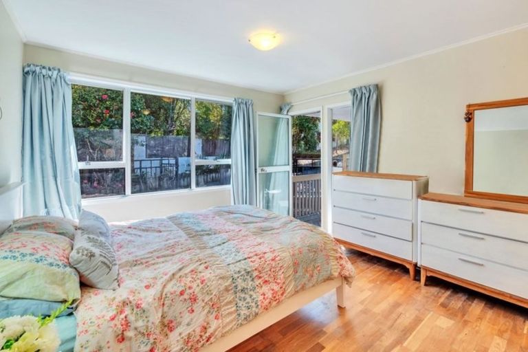 Photo of property in 1/7 Sunburst Lane, Torbay, Auckland, 0630