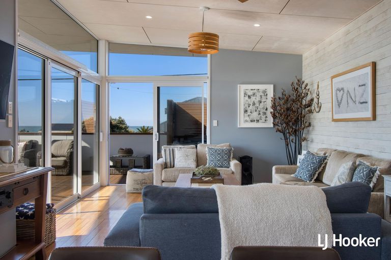 Photo of property in 16a Shaw Road, Waihi Beach, 3611