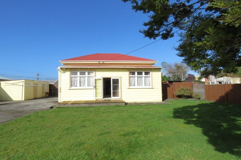 Photo of property in 6 Chamberlain Street, Waimangaroa, Westport, 7891