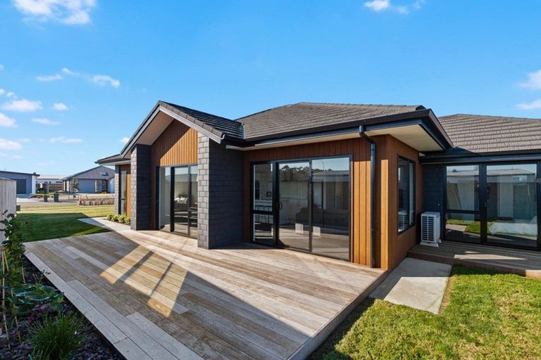 Photo of property in 7 Kotare Drive, Coastlands, Whakatane, 3120