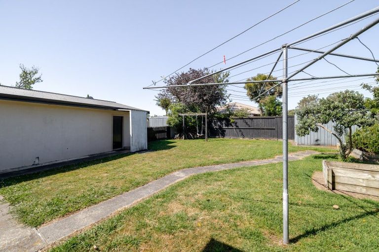 Photo of property in 15 Waterloo Crescent, Hokowhitu, Palmerston North, 4410