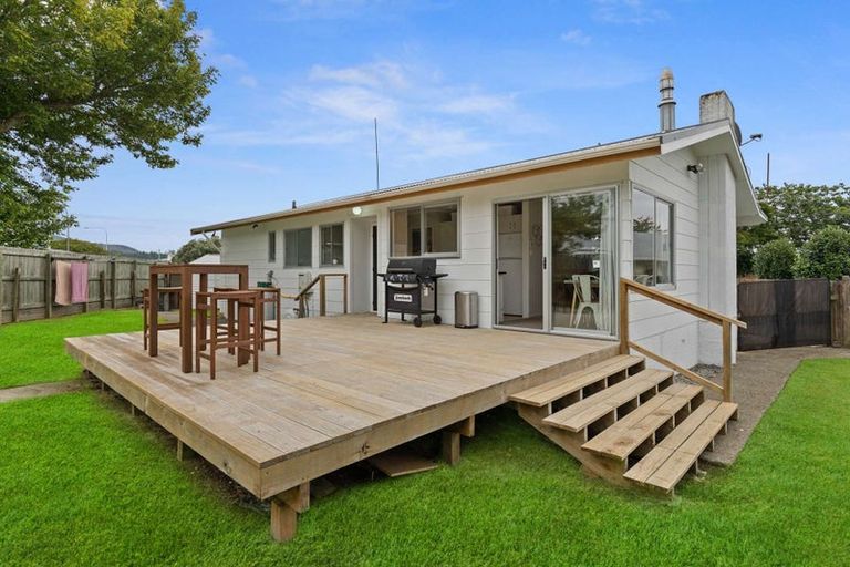 Photo of property in 5 Tennyson Drive, Owhata, Rotorua, 3010