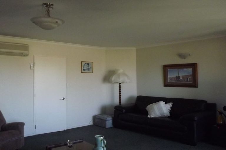 Photo of property in 64 Peel Street, Geraldine, 7930