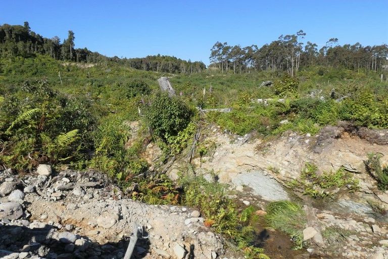 Photo of property in 756a Rutherglen Road, Marsden, Greymouth, 7872