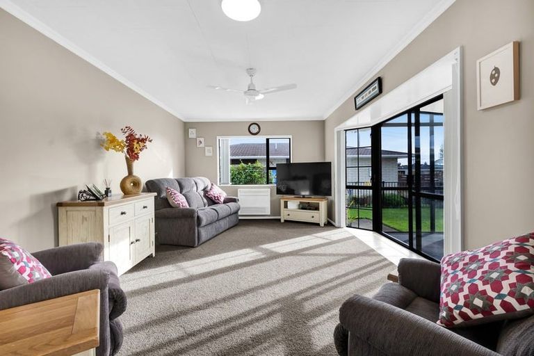 Photo of property in 3 Webster Street, Westown, New Plymouth, 4310