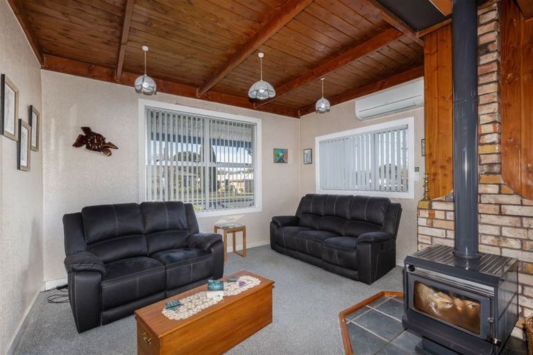 Photo of property in 81 Hakanoa Street, Huntly, 3700