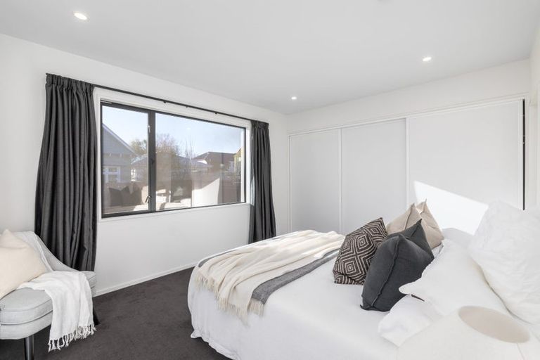 Photo of property in 257a Edgeware Road, Edgeware, Christchurch, 8013