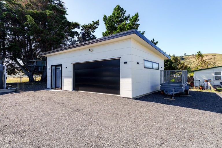 Photo of property in 60 Tidewater Drive, Lower Portobello, Dunedin, 9077