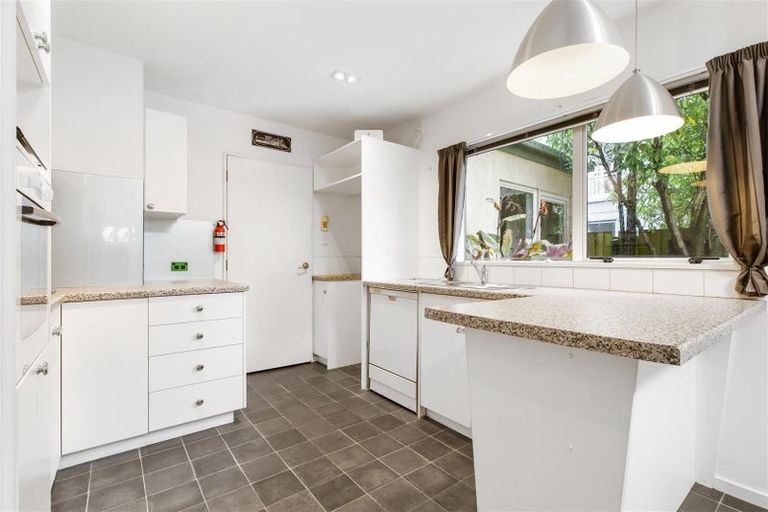 Photo of property in 5/487 Hereford Street, Linwood, Christchurch, 8011