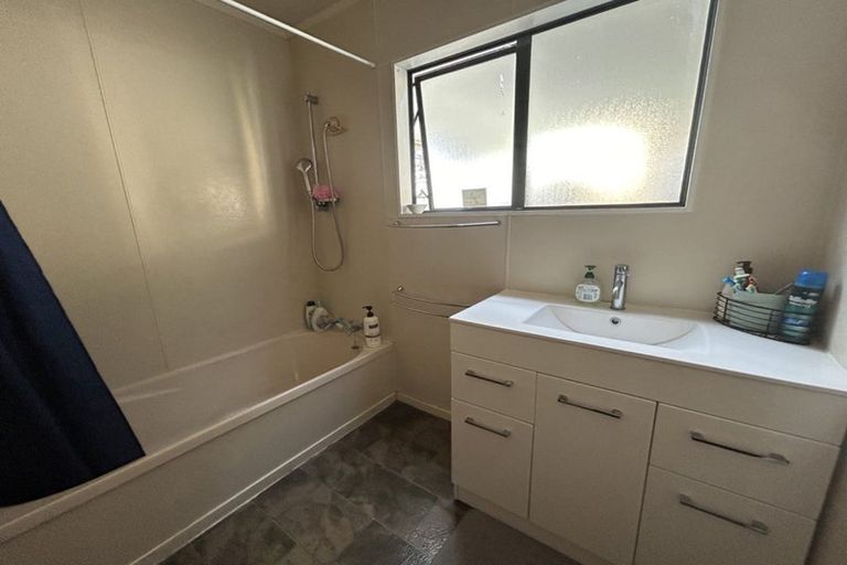 Photo of property in 33 Ruahine Street, Roslyn, Palmerston North, 4414